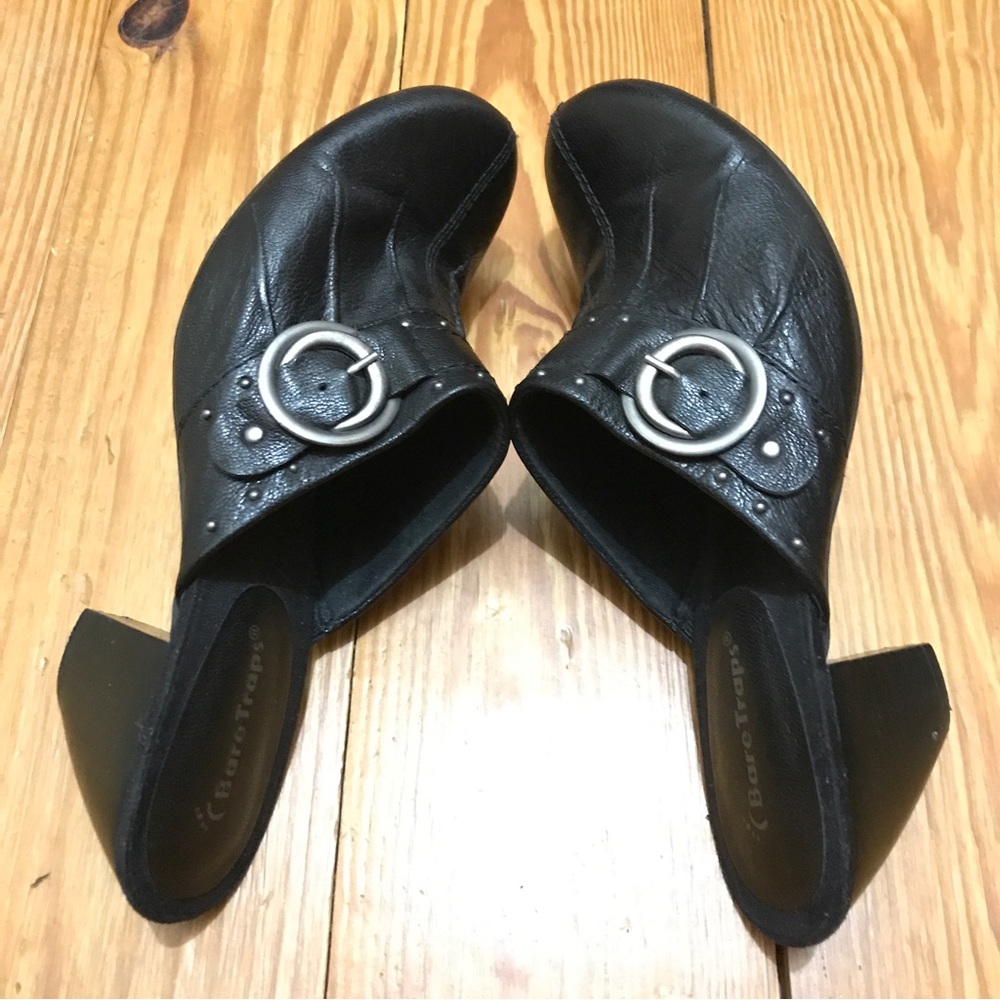 BareTraps Black Leather Buckle Mules, EUC, 9.5 - Picture 10 of 14